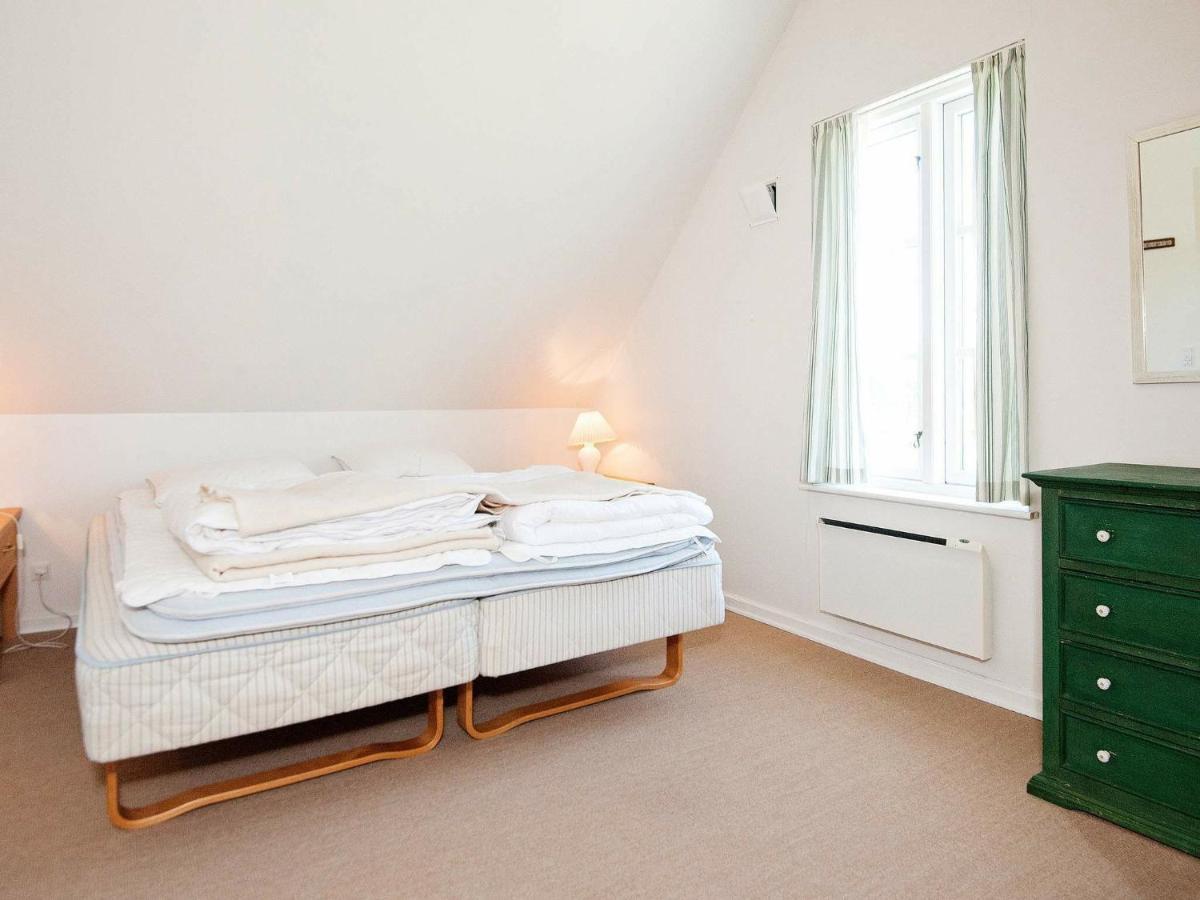 6 Person Holiday Home In Bl Vand Blåvand Exteriör bild